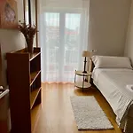 Pequeneces Apartment *