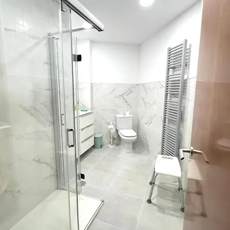 Pequeneces * Torrelavega