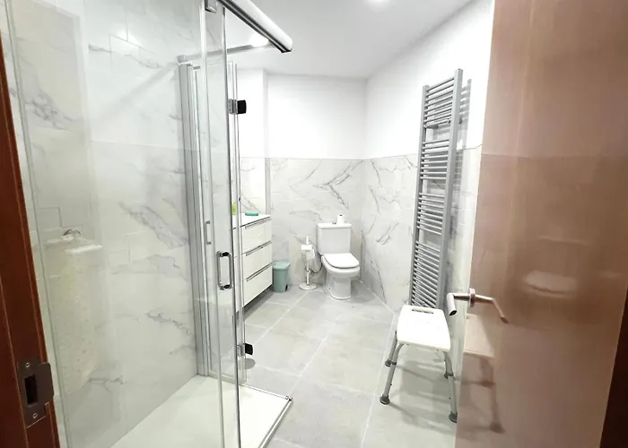 Pequeneces * Torrelavega