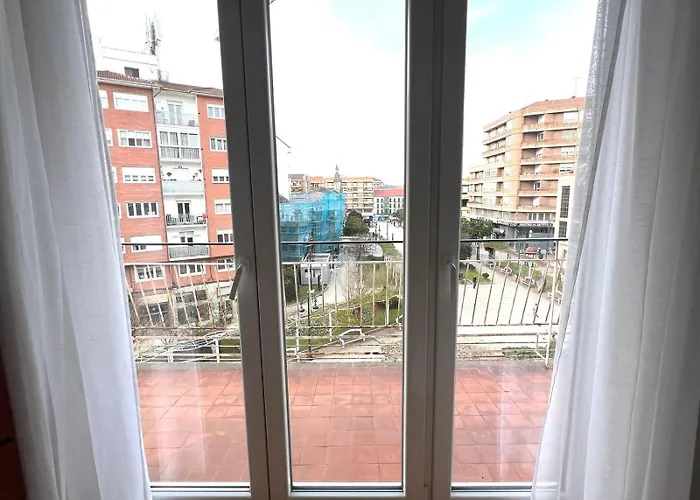 Pequeneces * Torrelavega