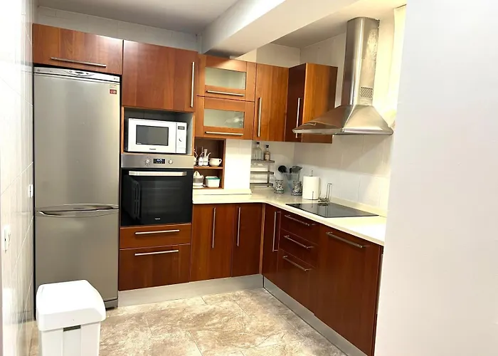 Pequeneces * Torrelavega